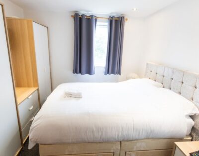 3-Bedroom Apartment in Salford Quays